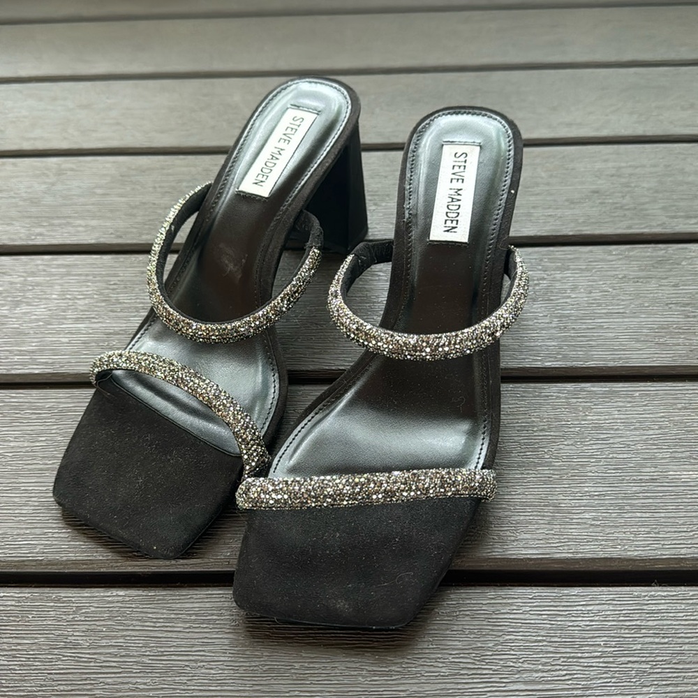 Steve Madden Lilah-R Twist Band Sandals NWOT